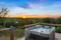 Lake Views! Private Hot Tub and Fire Pit! Lux Couple's Retreat