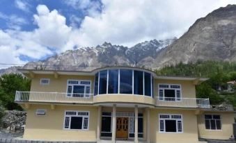Peace Land Hotel Hunza