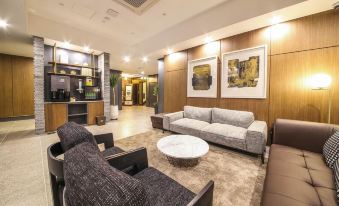 Brown-Dot Hotel Gupo