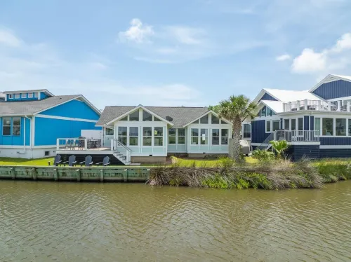 3 Bedroom House with Ocean and Fairway Views
