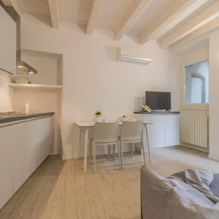 Little Nest Flat in Varenna