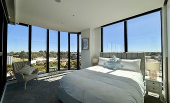 Skygarden Luxury Condo