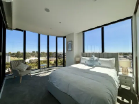 Skygarden Luxury Condo
