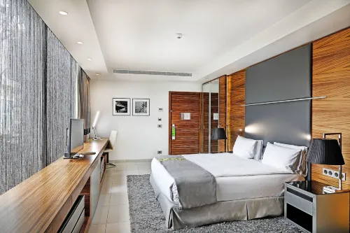 Warwick Stone 55 Hotel Beirut