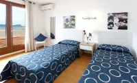 Apartamentos Typic Sandic Hoteles en Es Canar