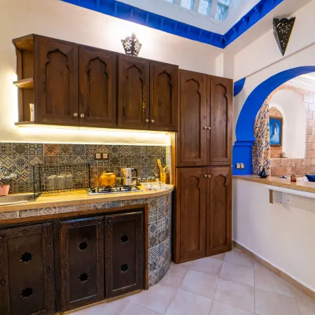 Dar Nokhba Inn