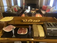 Hosteria Senderos - Breakfast