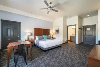 The Lodge Lake Chelan Hotels in Chelan