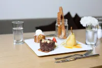 Best Western Plus Hovell Tree Inn - breakfast