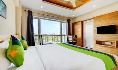 Treebo Park Hotels near The Box