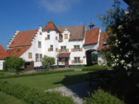 Ferme Delgueule Hotels in Tournai