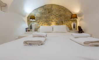 Campiello Apartments