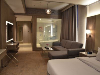 Crown Suite
