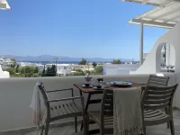 Caeli Paros by Kostas & Joanna Studios Hotels in Drios