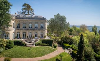 Château du Prieuré Évecquemont