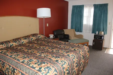 Hastings Inn Отели в г. Adams County