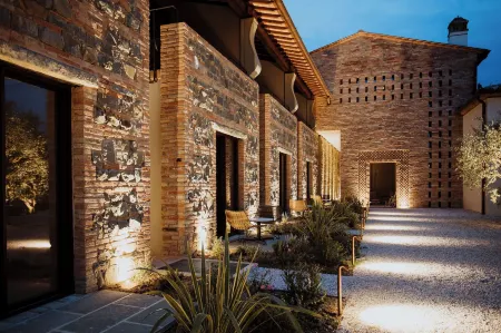 Borgo 69 Villas & Suites