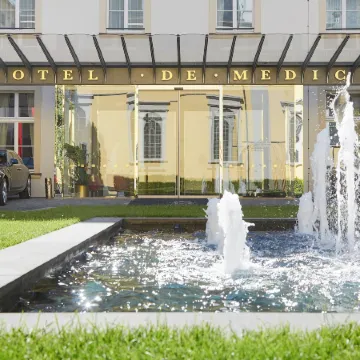 Living Hotel de Medici Отели рядом с достопримечательностью «Морской музей»