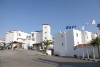 Akti Beach Hotel & Village Resort Hotels in Chloraka
