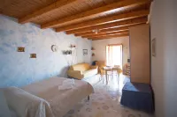 Casa Vela B&B Hotels in Scilla