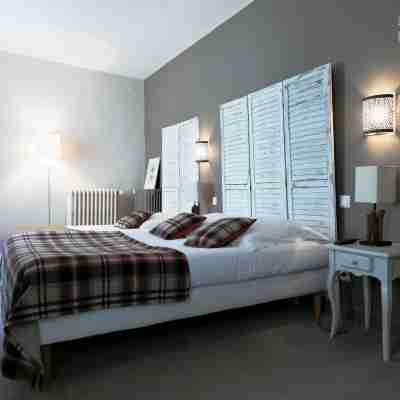 Le Saint Louis Rooms