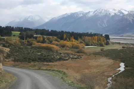 Methven Motel & Apartments Отели в г. Метвен