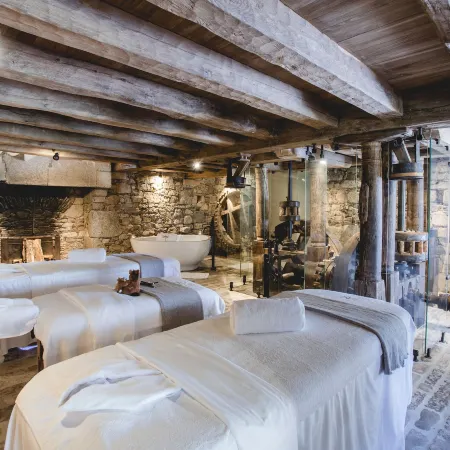 Domaine des Etangs, Auberge Collection