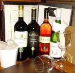 Lion's Guesthouse and the Buck&Lion Restaurant - bar