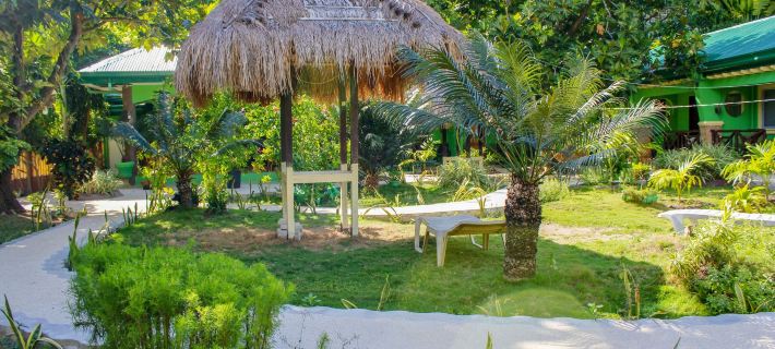 Moonlight Resort Hotels in Daanbantayan