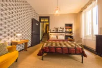 RétroMirabeau - Chambre Suite & Appartements de Charme - Localisation Prémium Hotels in Cuxac-d'Aude