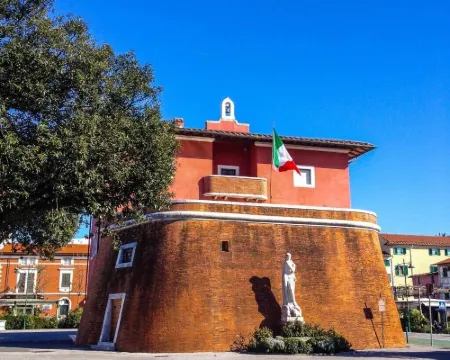 斯特拉德意大利酒店 盧卡省酒店