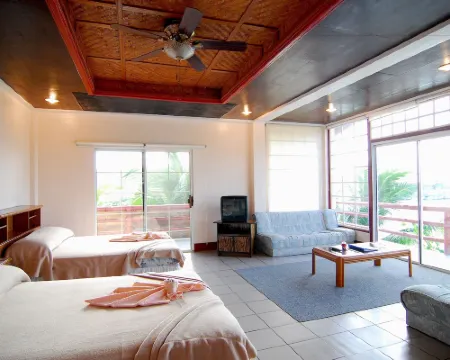 Antelope Guesthouse โรงแรมในคอรอร์