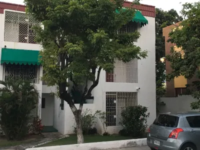 Abacus Jamaica the Zana Suites فنادق في 