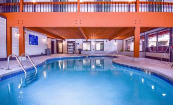 Days Inn & Suites by Wyndham Wisconsin Dells