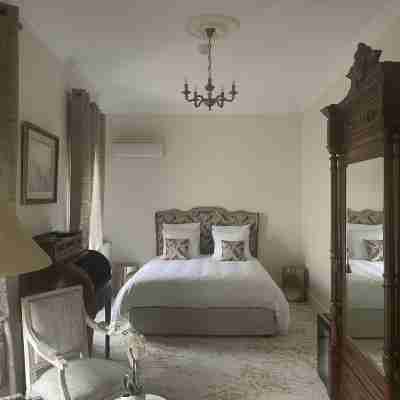 Château des Jacobins Rooms