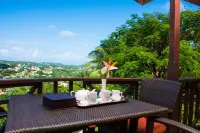 Heavenly Suites Отели в г. Ла Феиллет