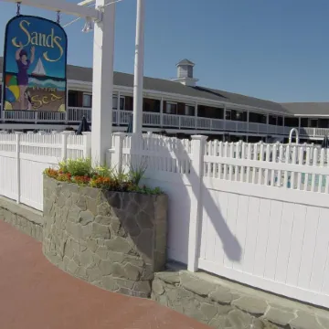 Sands by the Sea Motel