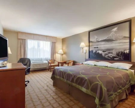 Super 8 by Wyndham Abbotsford BC Hotels in Abbotsford