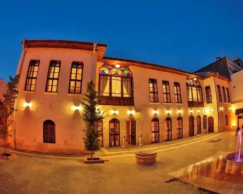 Ali BEY Konagi Hotels near Alauddevle Mosque