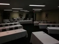McIntosh Country Inn & Conference Centre Hotels in Morrisburg