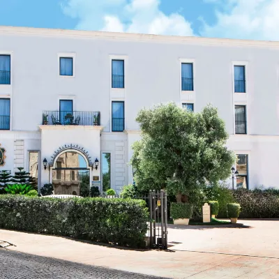 Ostuni Palace - Hotel Bistrot & Spa Hotels near Costa Merlata