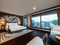 Era Halong Cruise 투안 차우 호텔