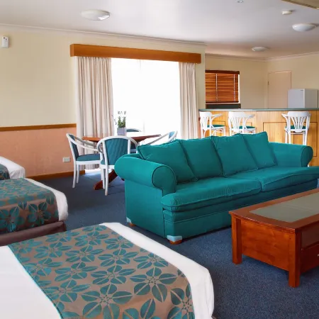 White Lace Motor Inn Mackay