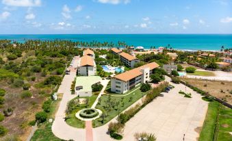 Carneiros Beach Resort