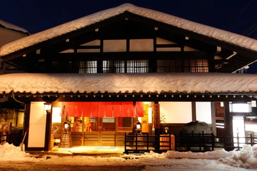 Ryokan Asunaro Hoteles en Takayama
