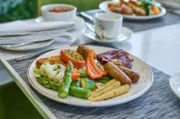 Hotel Holiday International - Morgenmad