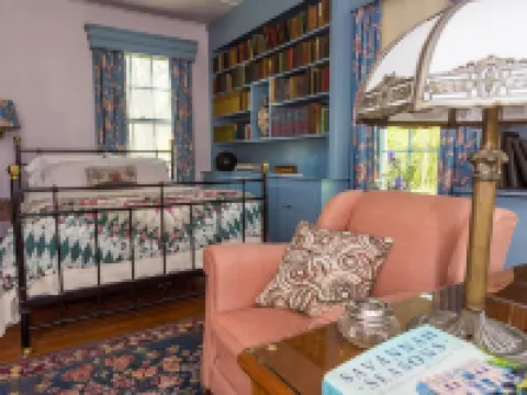 Oak Grove Bed and Breakfast Hotels in Halifax County