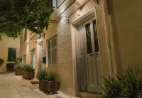Acro&Polis Hotels near Parthenon
