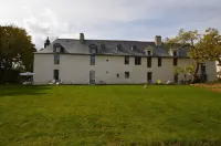 Chateau des Fontenelles Các khách sạn ở Le Rheu
