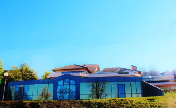 埃維昂萊班雷夢湖 VVF 度假園區